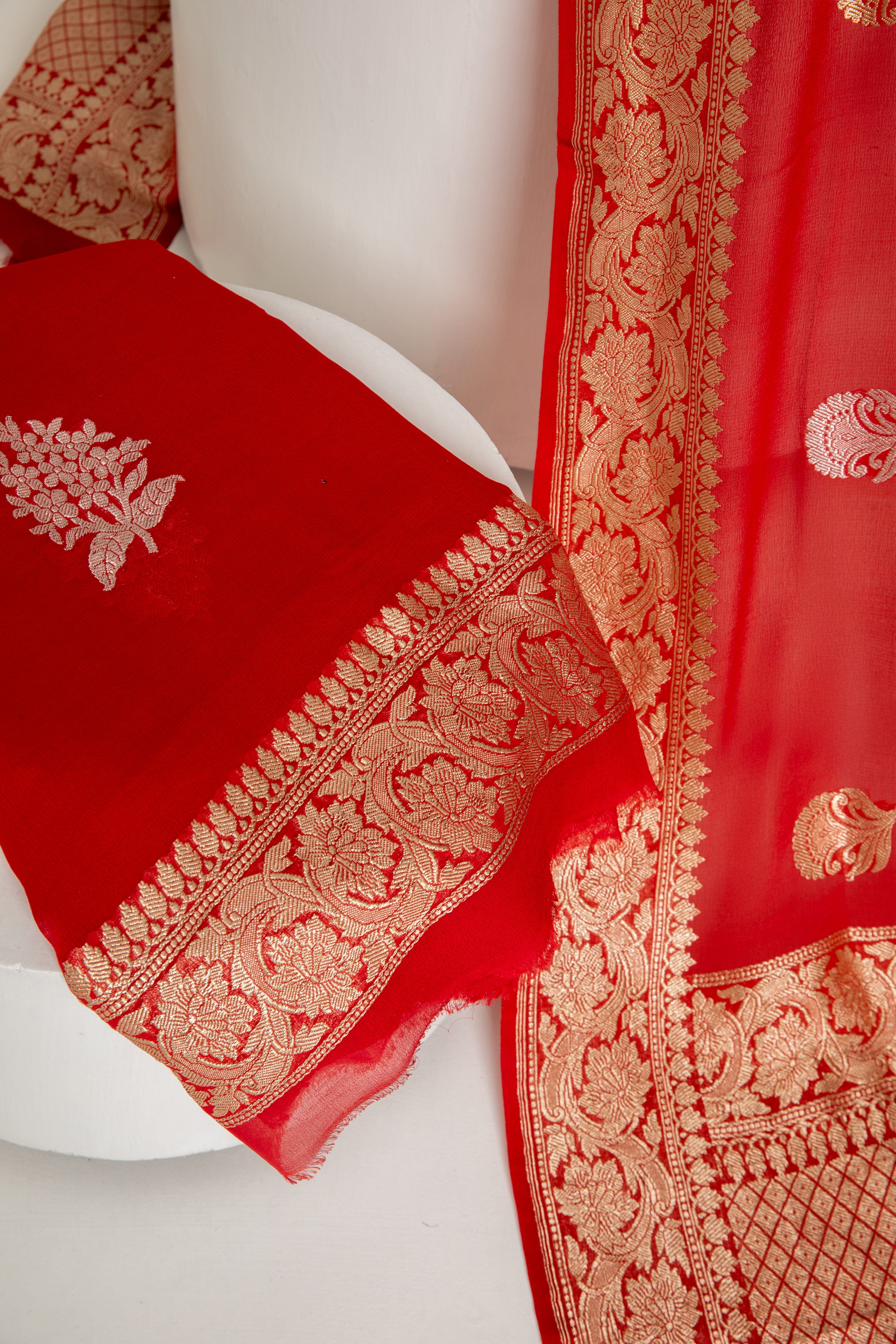 Scarlet Red Georgette Kadhwa Booti and Border Suit Material