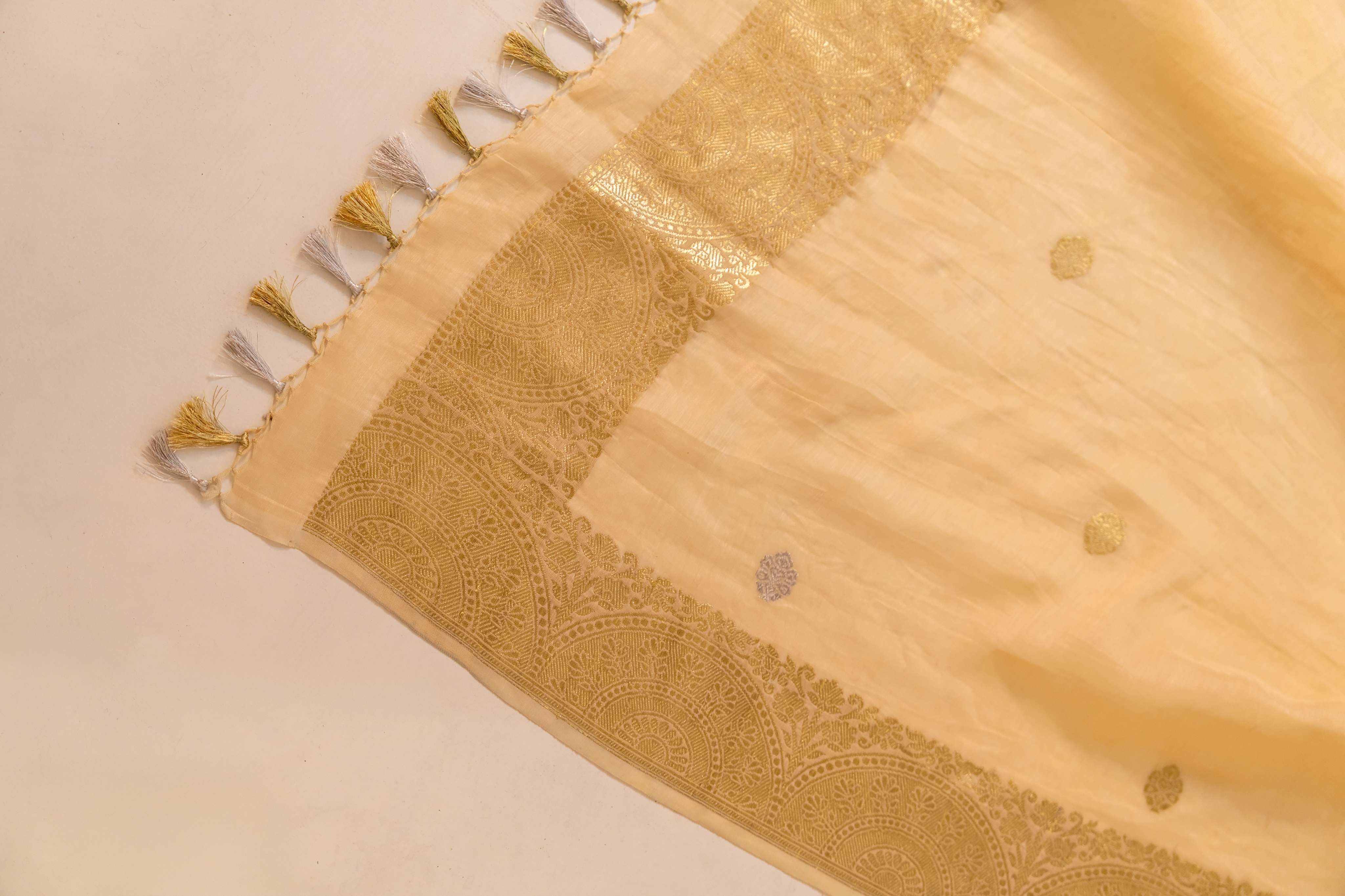 Champagne cream Banarasi Kadhwa weaving Pure Chiffon Linen Suit
