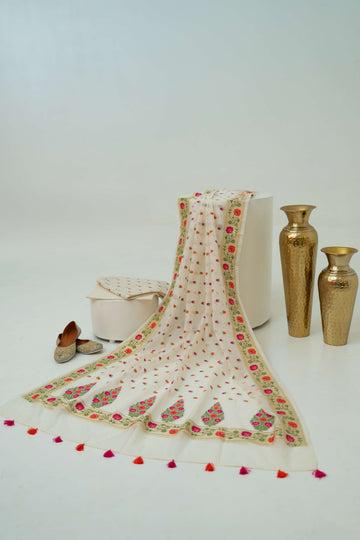 Offwhite Cotton  Dhakai Meenakari Weaving Suit Material