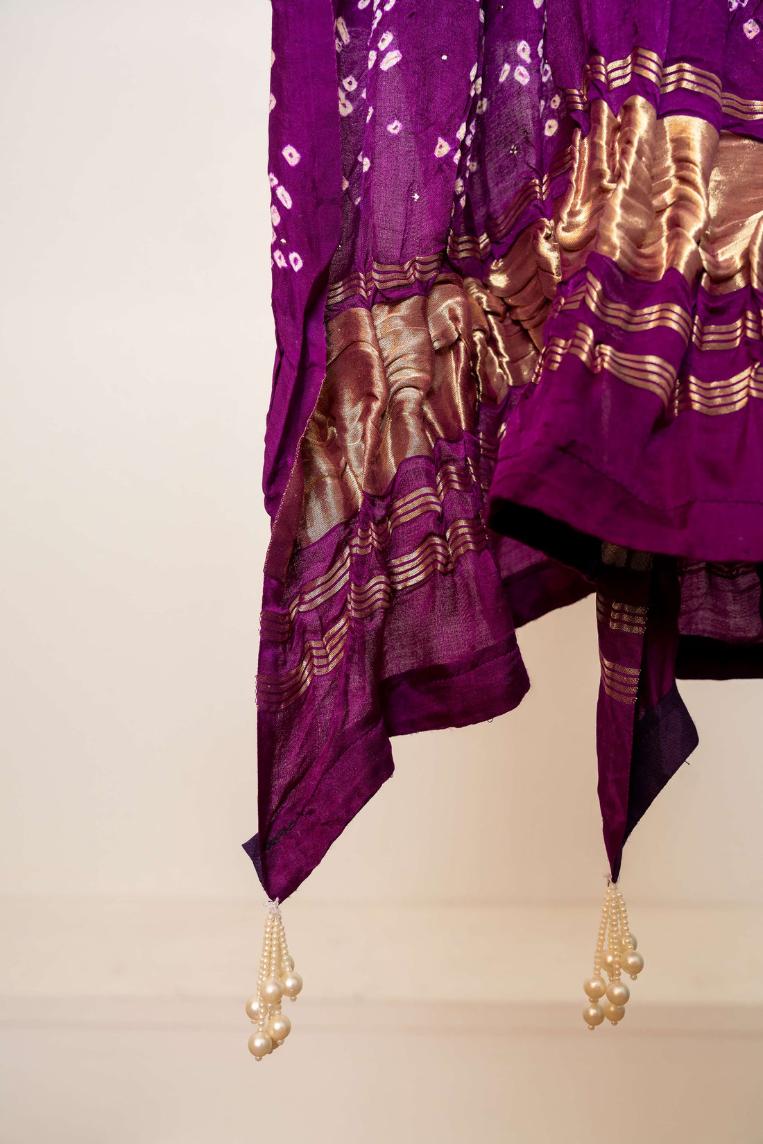 Purple and Pink Pure Gajji Silk bandhni Lakdi Patta Dupatta with Mukaish Work