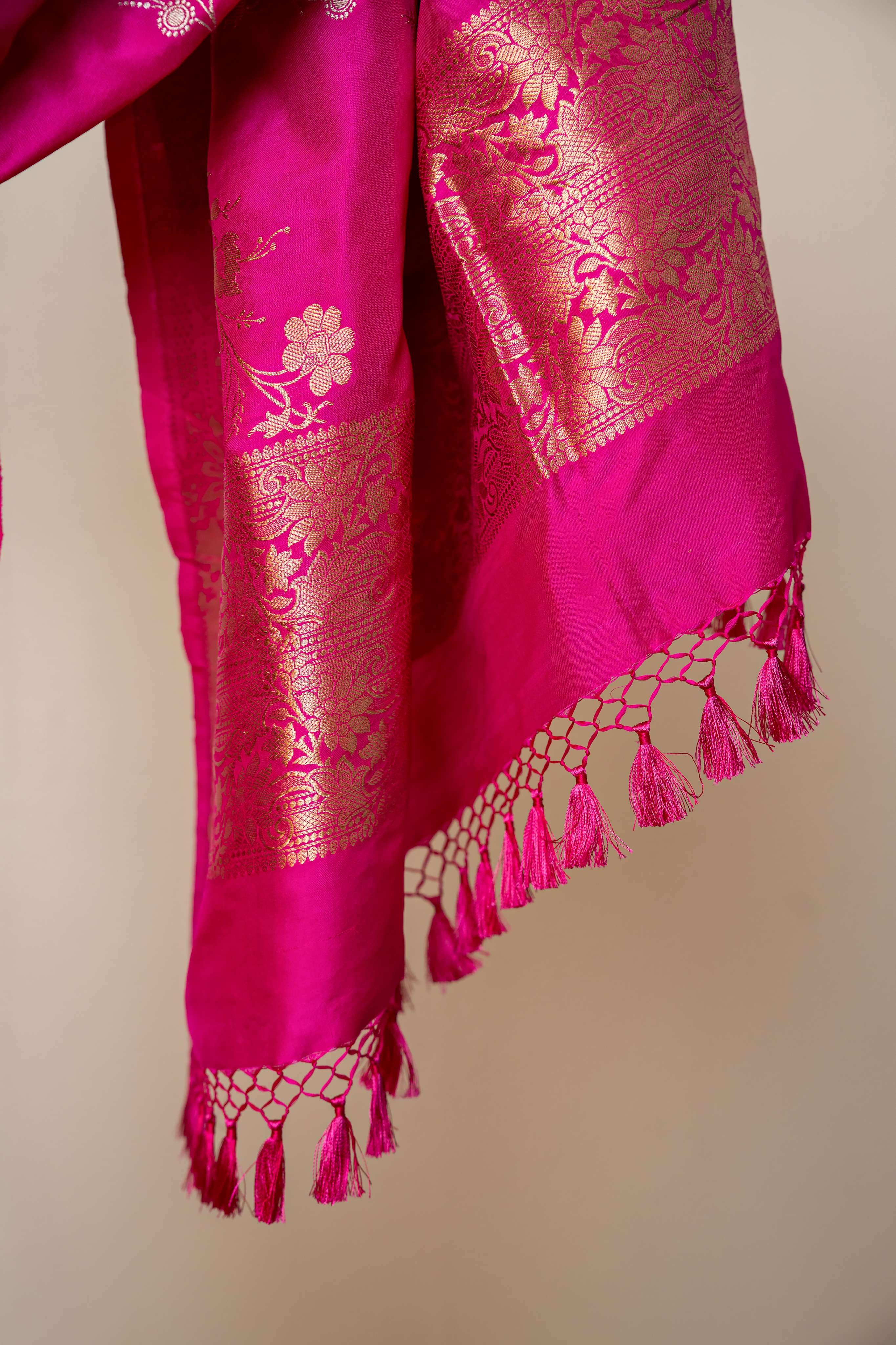Fuchsia Pink Pure Silk Kadhwa Jaal  Dupatta