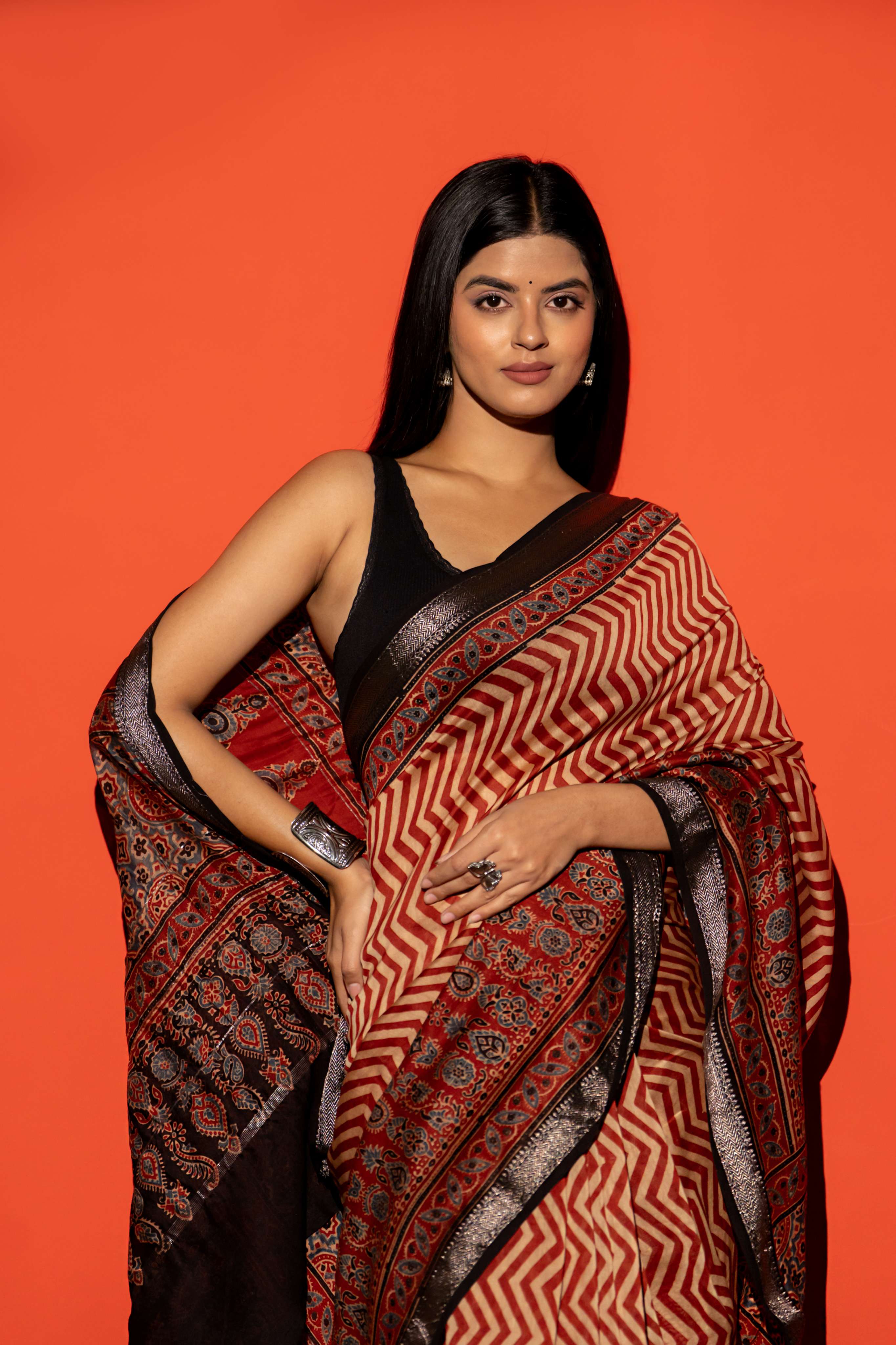 Rust and Beige Chevron Pattern Ajrakh Maheshwari SilkCotton Saree