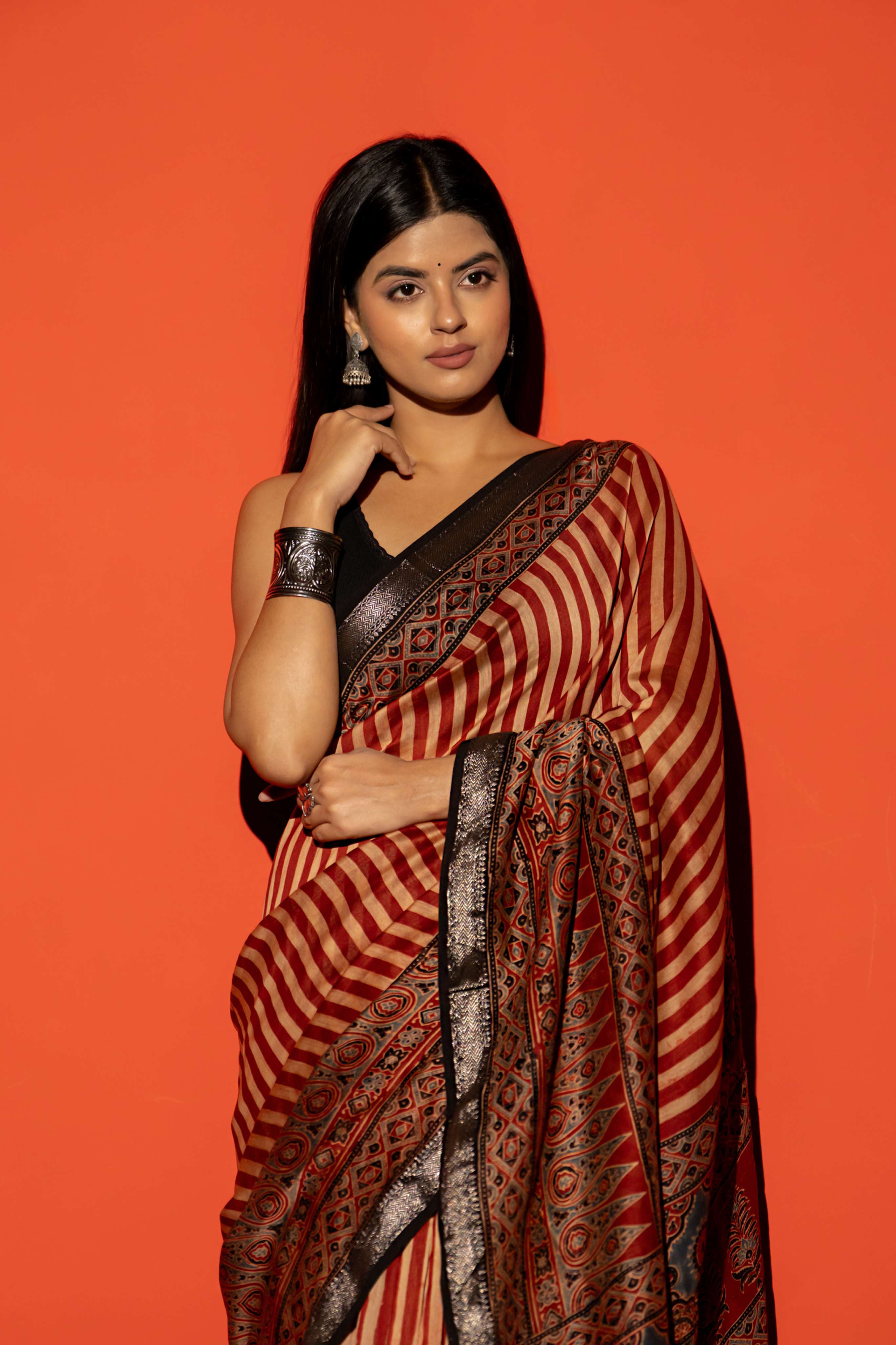 Rust Red and Beige Stripe Ajrakh Print Maheshwari Silk Cotton Saree